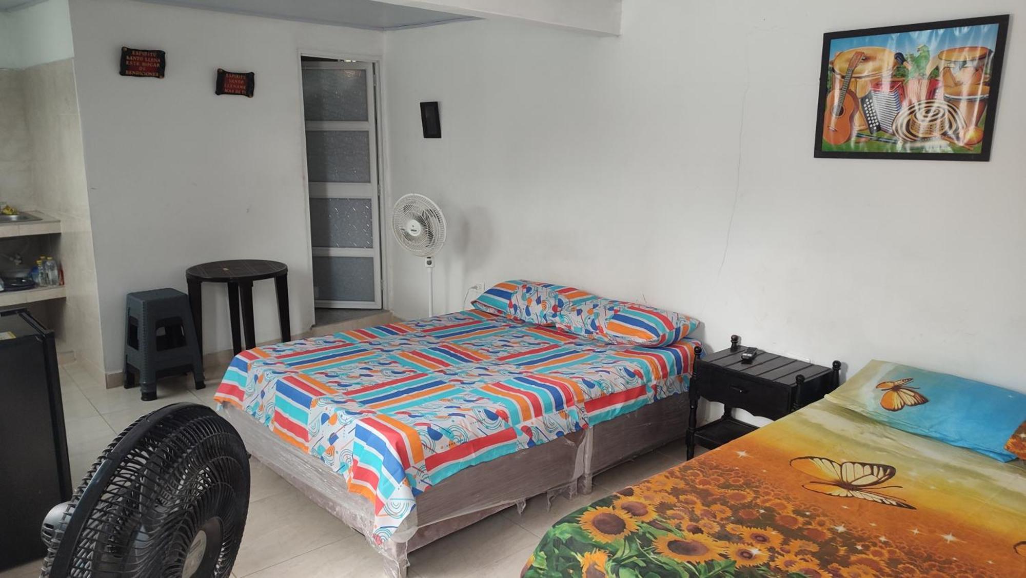 Bed and breakfast Apartaestudio Torices *